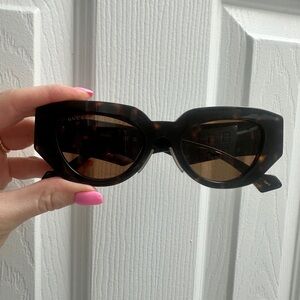 Gucci 1421s cateye dark brown sunglasses